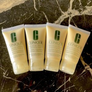 Clinique Dramatically Different Moisturizing Lotion x4 Minis